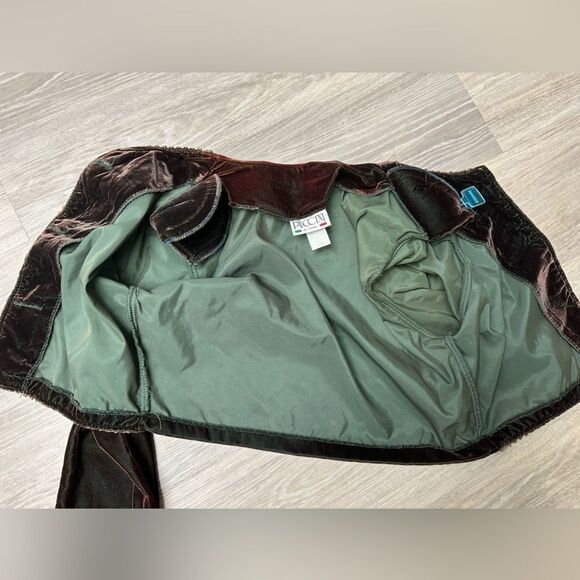 100% velvet vintage jacket from Puccini by timing size small - Picture 9 of 9